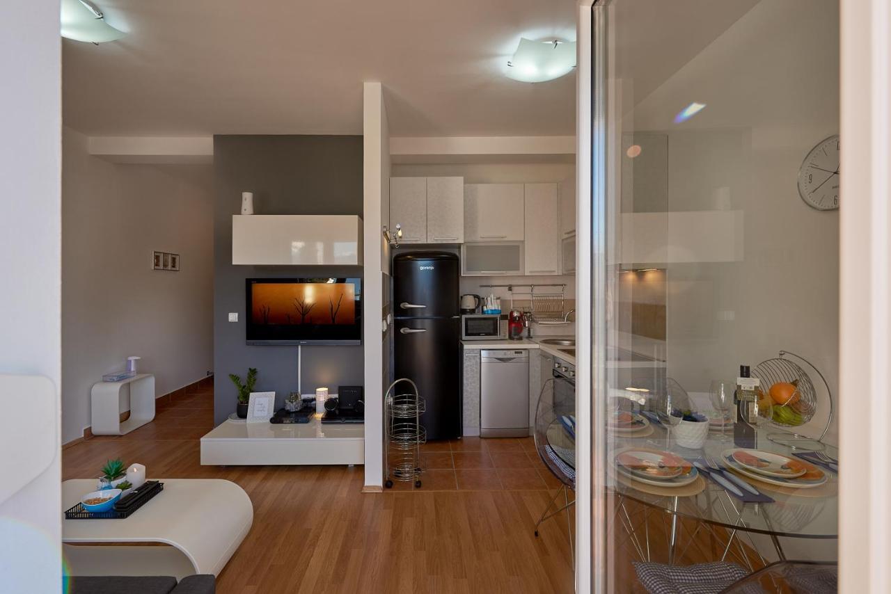 Apartman Phillipa Котор Екстериор снимка